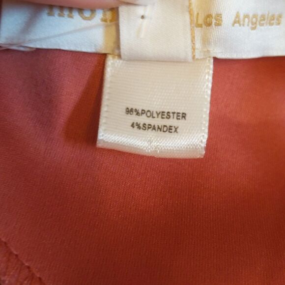 5/$55 - Monteau dusty rose pink scalloped spaghetti strap tank top, NWT, size L - Picture 4 of 7